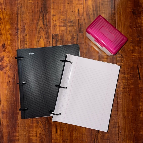 FIVE STAR Notebooks & Notecards - Picture 2 of 5